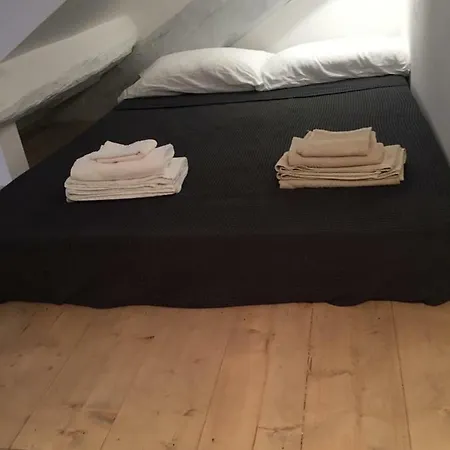 Lägenhet La Casa Di Ro
